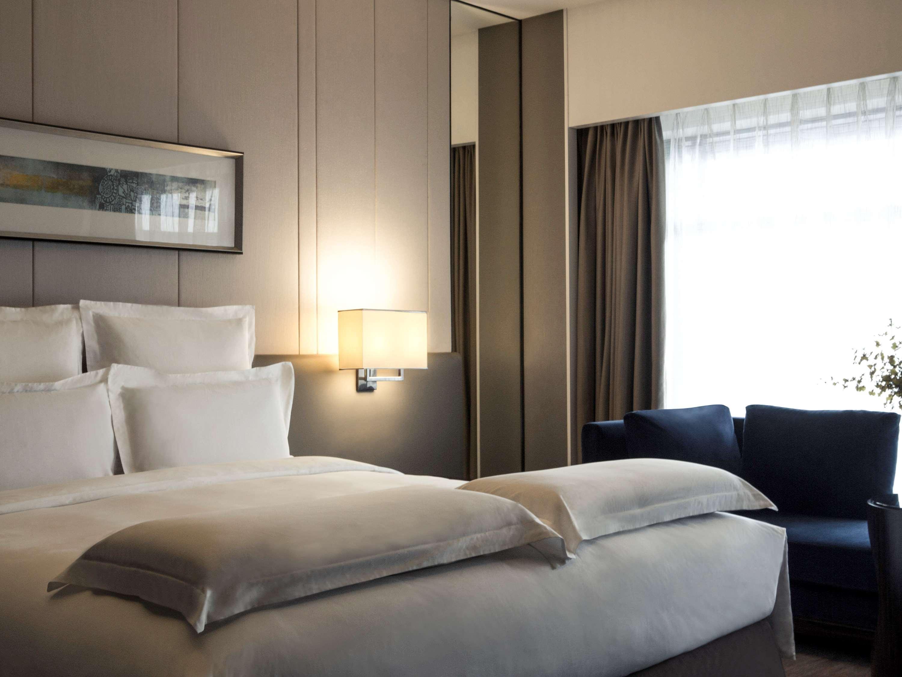 Pullman Shanghai Xuhui Exterior photo