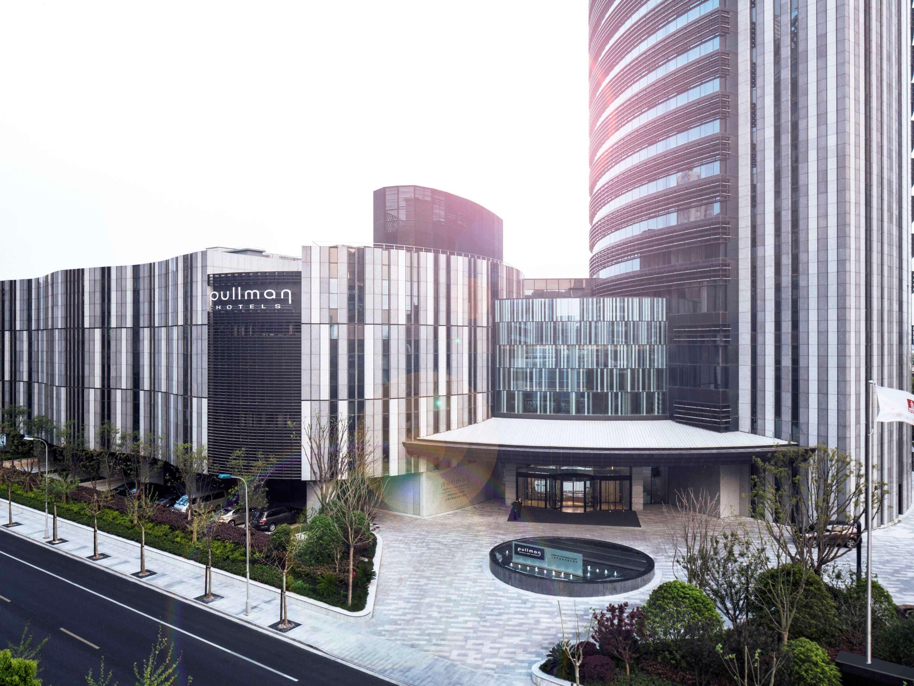 Pullman Shanghai Xuhui Exterior photo